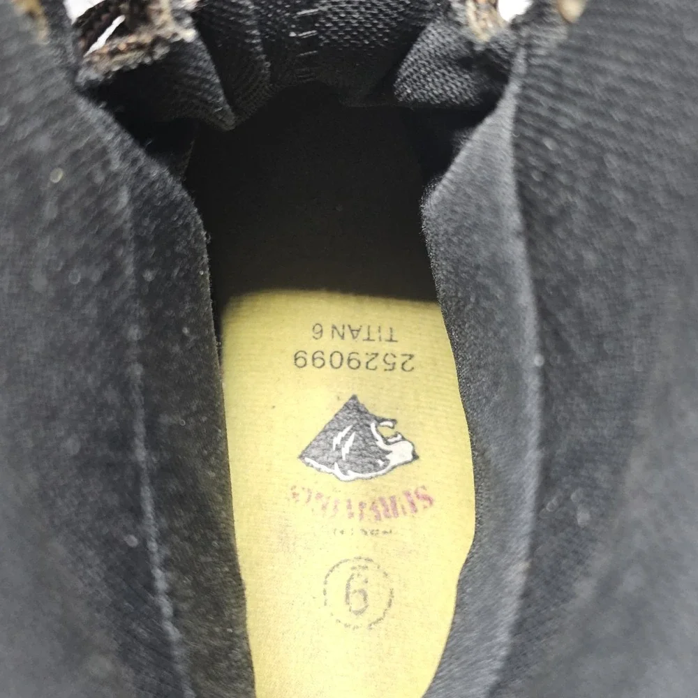 Herman Survivor Waterproof‎ Leather Titan Work Boots Size 9 Slip Oil Resistant